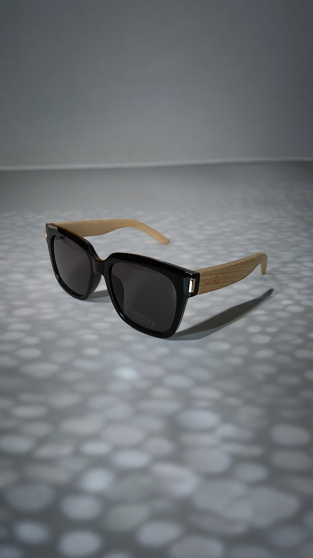 CLASSIC BLACK - BAMBOO SUNGLASSES