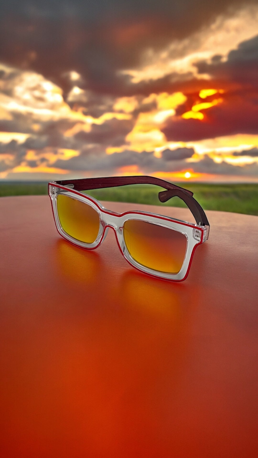 SUNSET FUSION - BAMBOO SUNGLASSES